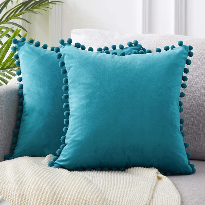 Throw pillows cushion solid couch decor poms pom